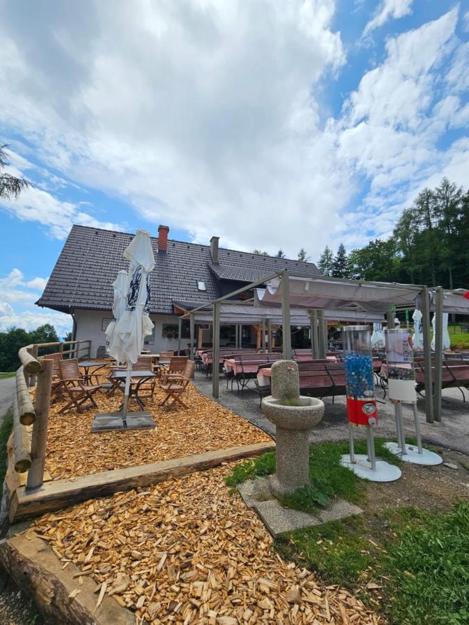 Ruska Koca Hotell Hočko Pohorje Exteriör bild